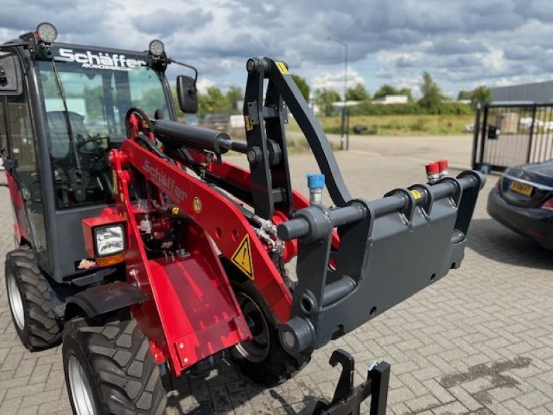 Knickgelenkte Baggerlader типа Sonstige Schaffer 2034S, Gebrauchtmaschine в Cuijk (Фотография 7)