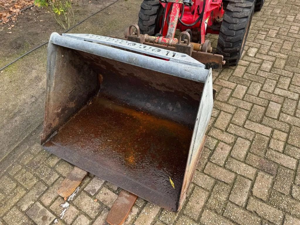 Knickgelenkte Baggerlader van het type Sonstige Weidemann 1240LP Laag model shovel loader, Gebrauchtmaschine in Harskamp (Foto 10)