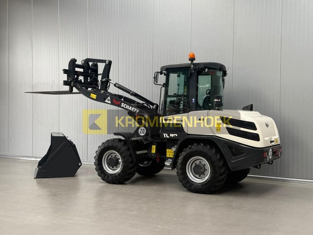 Knickgelenkte Baggerlader типа Terex TL80, Gebrauchtmaschine в Apeldoorn (Фотография 3)
