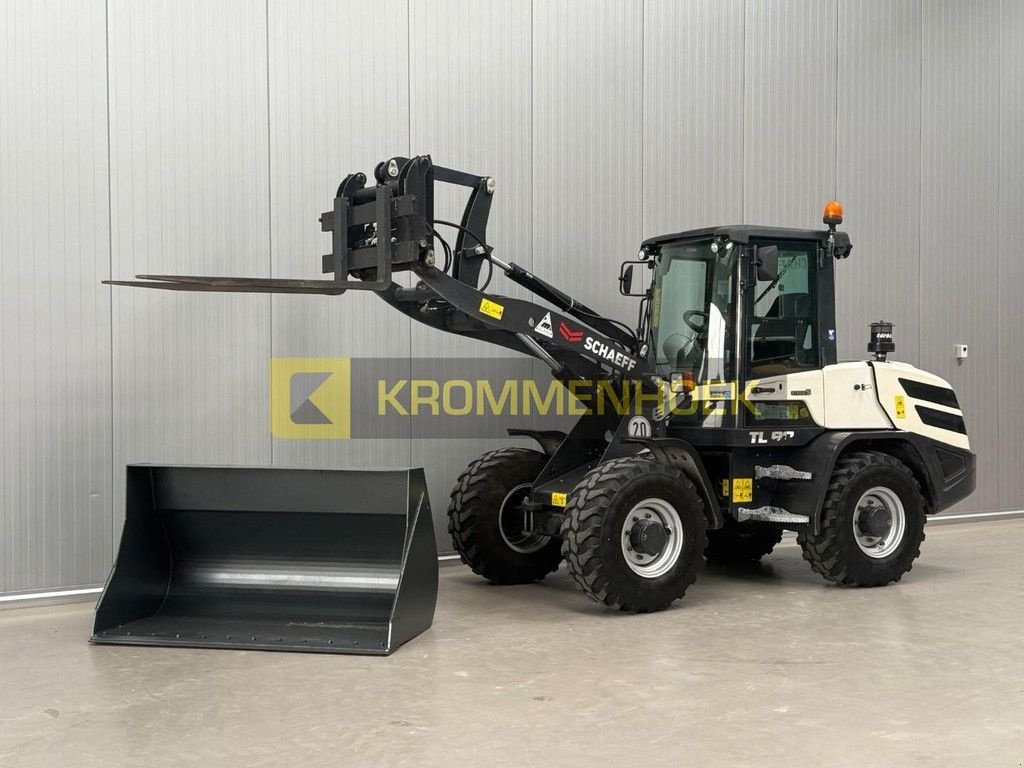 Knickgelenkte Baggerlader типа Terex TL80, Gebrauchtmaschine в Apeldoorn (Фотография 2)