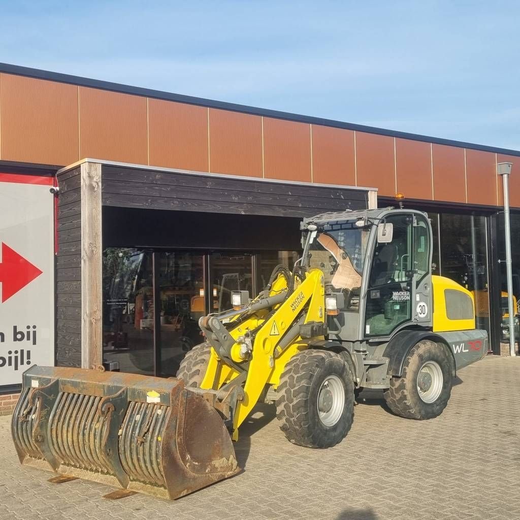 Knickgelenkte Baggerlader du type Wacker Neuson Voorzien van Laserbord WL 70, Gebrauchtmaschine en Doetinchem (Photo 9)