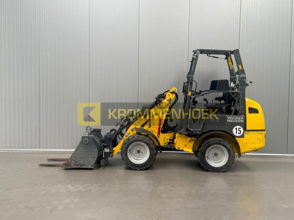 Knickgelenkte Baggerlader типа Wacker Neuson WL 20 e, Gebrauchtmaschine в Apeldoorn (Фотография 2)
