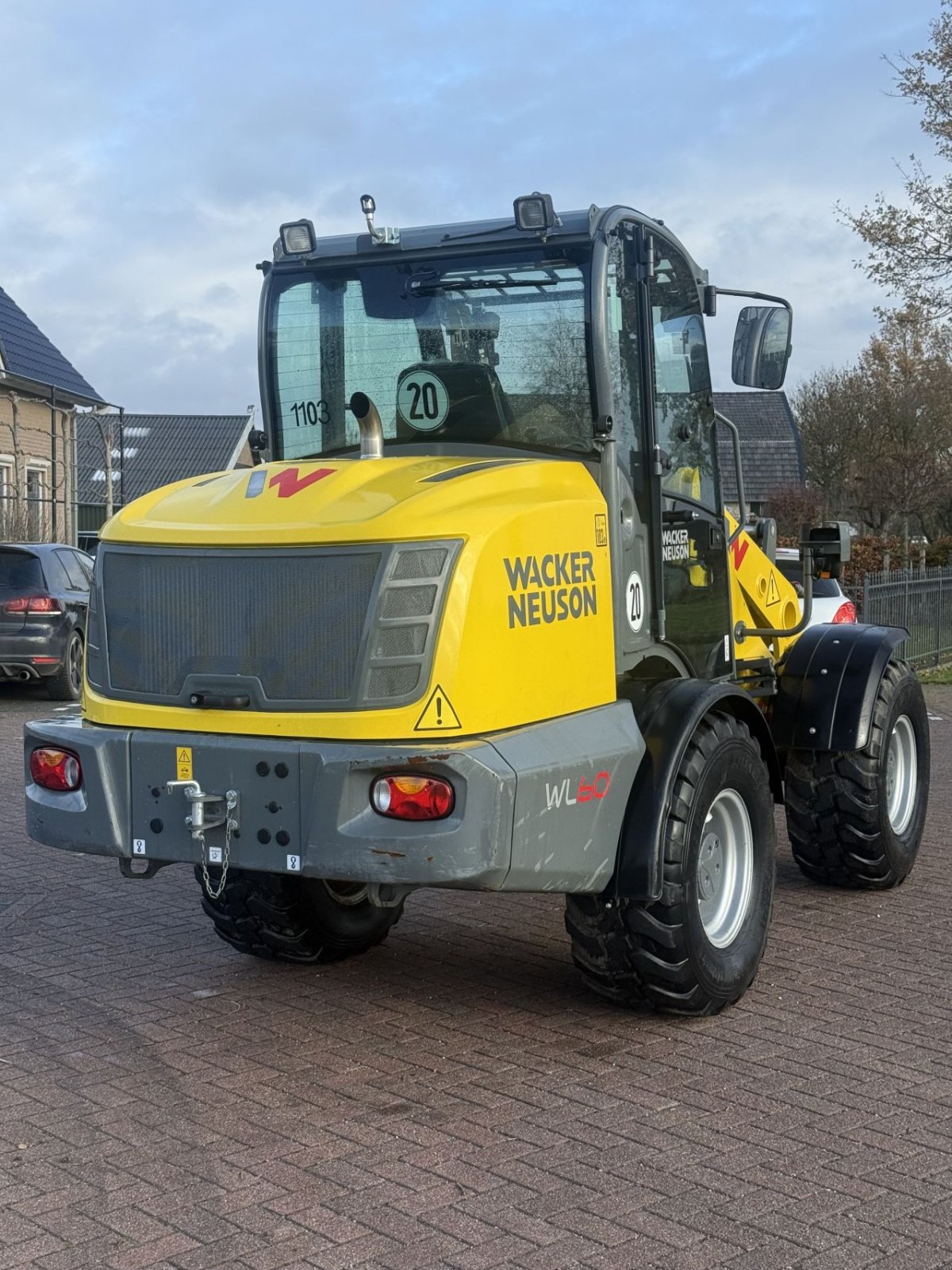 Knickgelenkte Baggerlader des Typs Wacker Neuson Wl60, Gebrauchtmaschine in Wadenoijen (Bild 3)