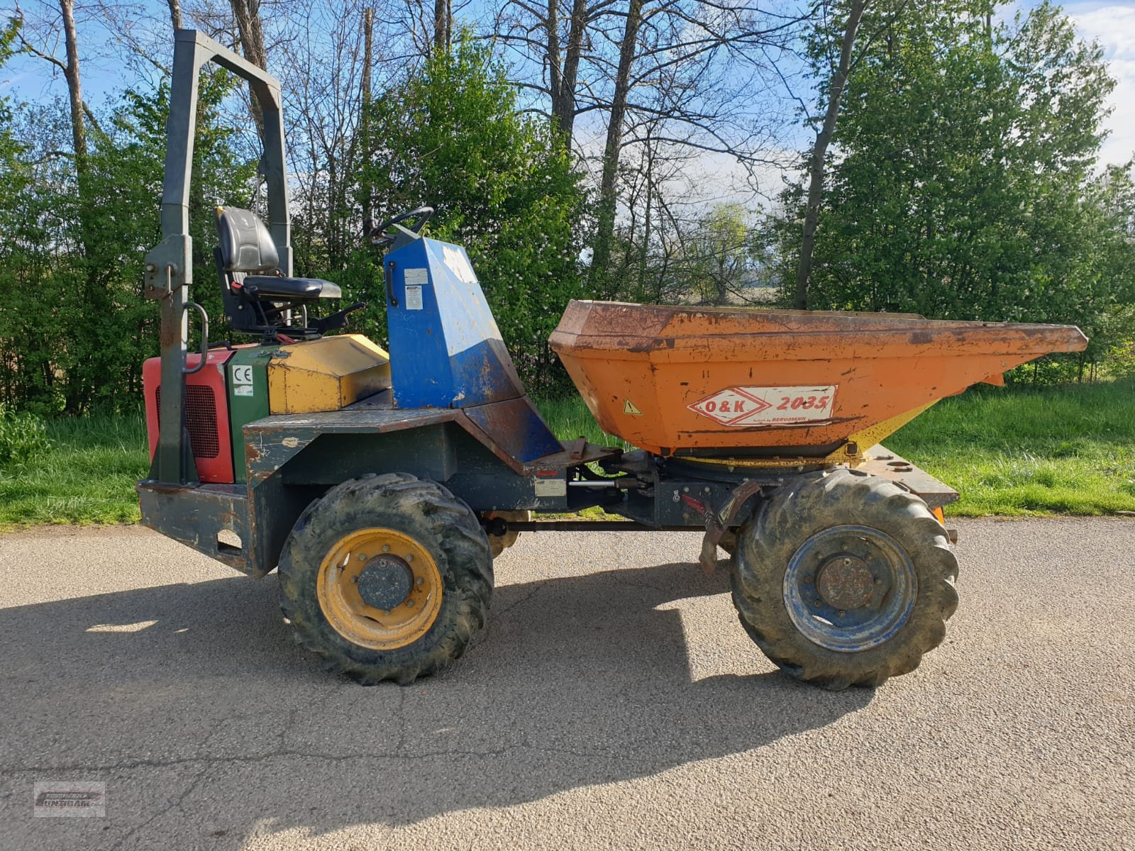 Knickgelenkte Dumper des Typs Bergmann 2035R, Gebrauchtmaschine in Deutsch - Goritz (Bild 2)