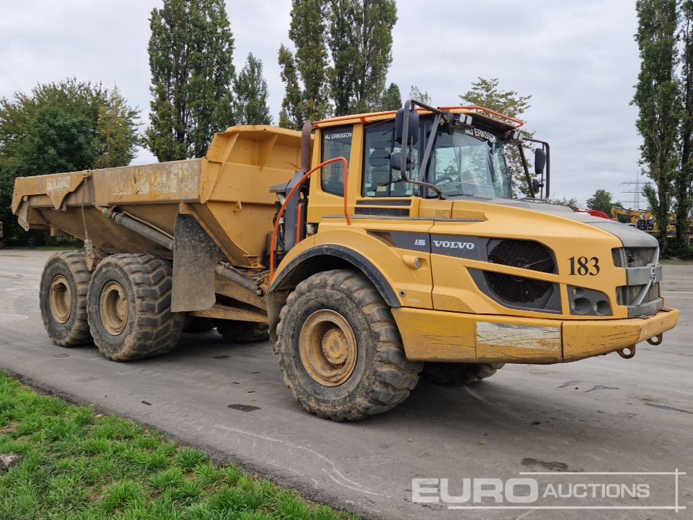 Knickgelenkte Dumper of the type Volvo A30G, Gebrauchtmaschine in Dormagen (Picture 4)