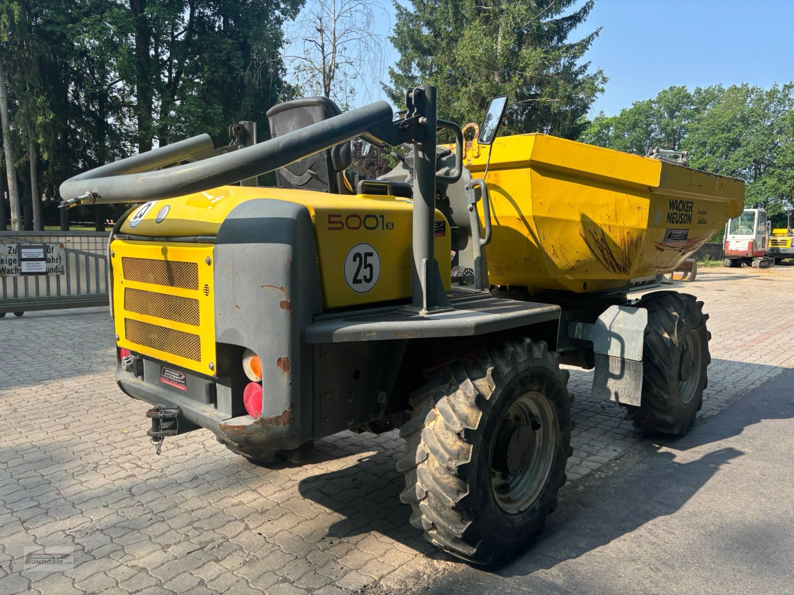 Knickgelenkte Dumper типа Wacker Neuson 5001, Gebrauchtmaschine в Deutsch - Goritz (Фотография 8)