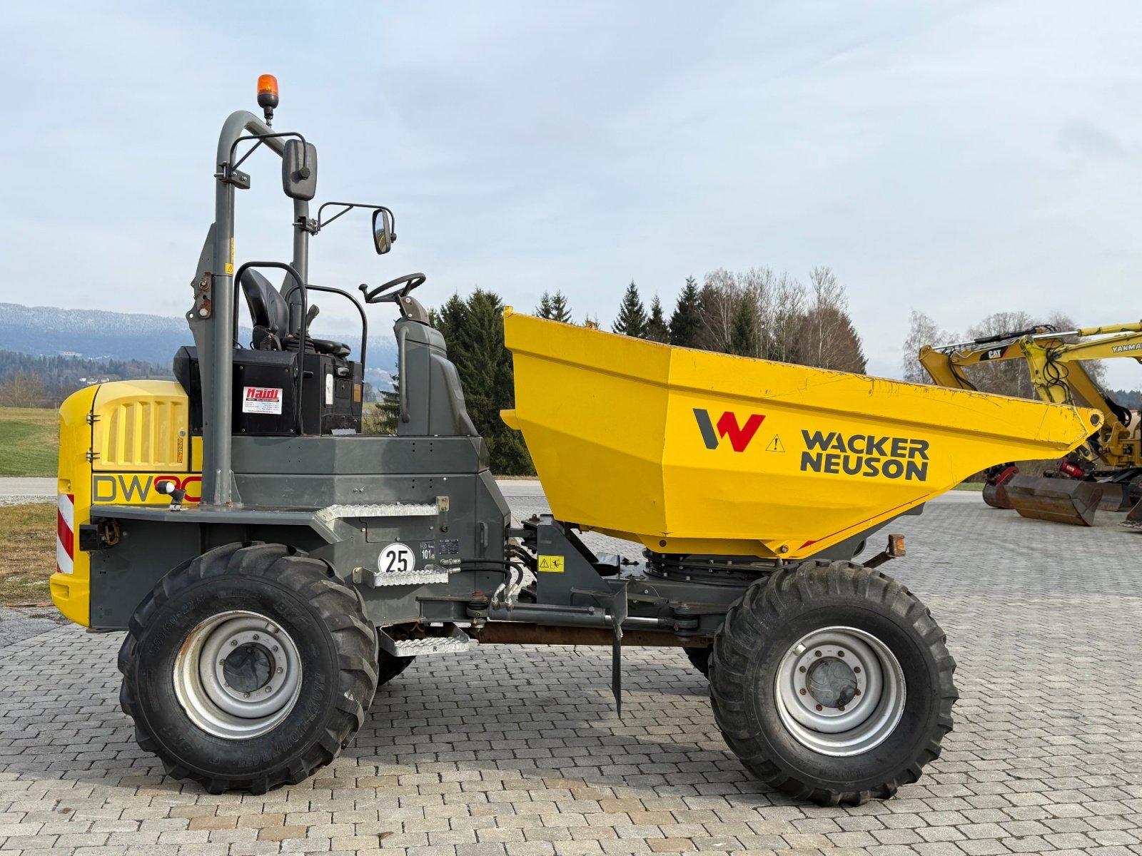 Knickgelenkte Dumper Türe ait Wacker Neuson DW 90, Gebrauchtmaschine içinde Neureichenau (resim 4)