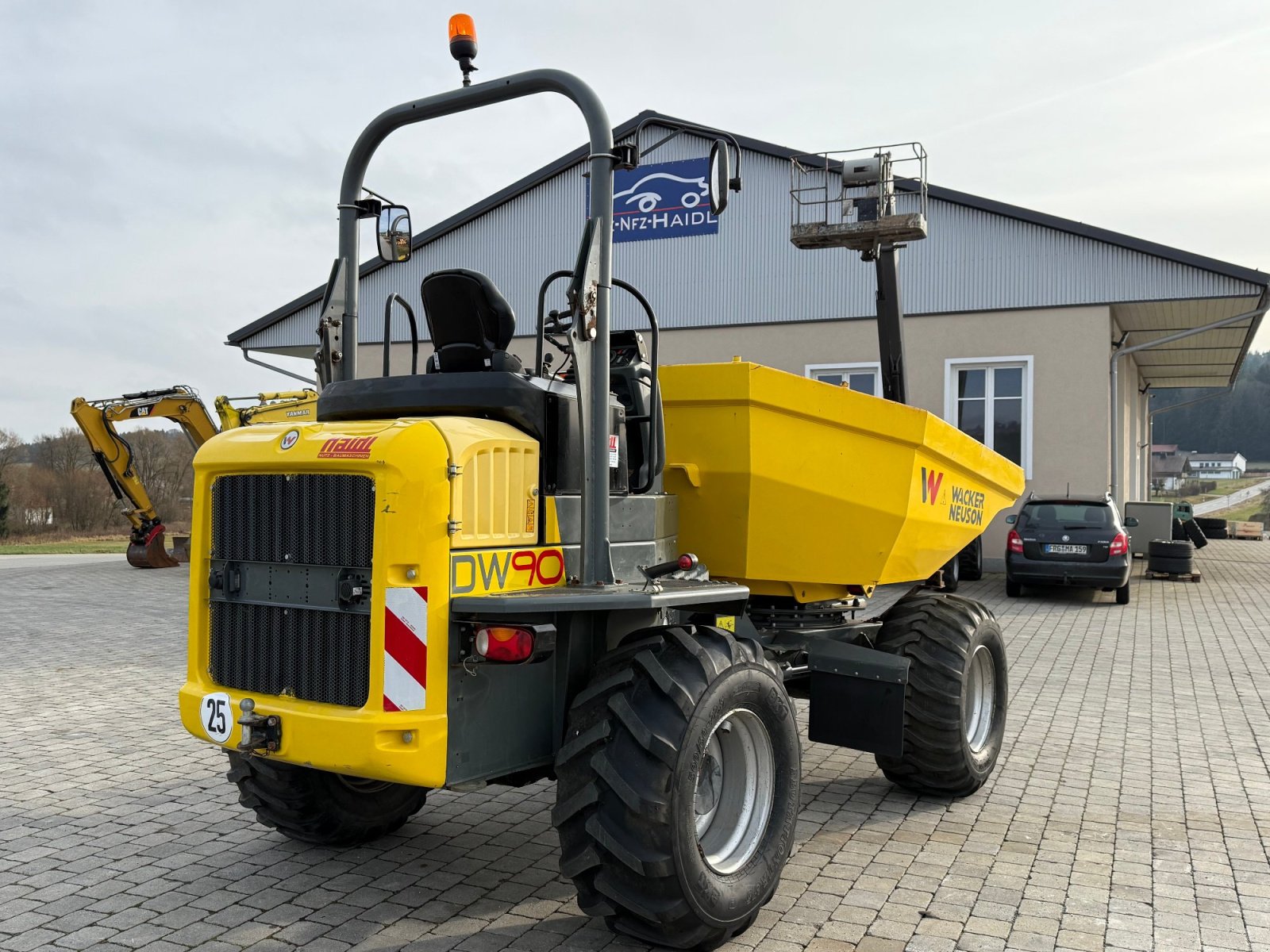 Knickgelenkte Dumper Türe ait Wacker Neuson DW 90, Gebrauchtmaschine içinde Neureichenau (resim 5)