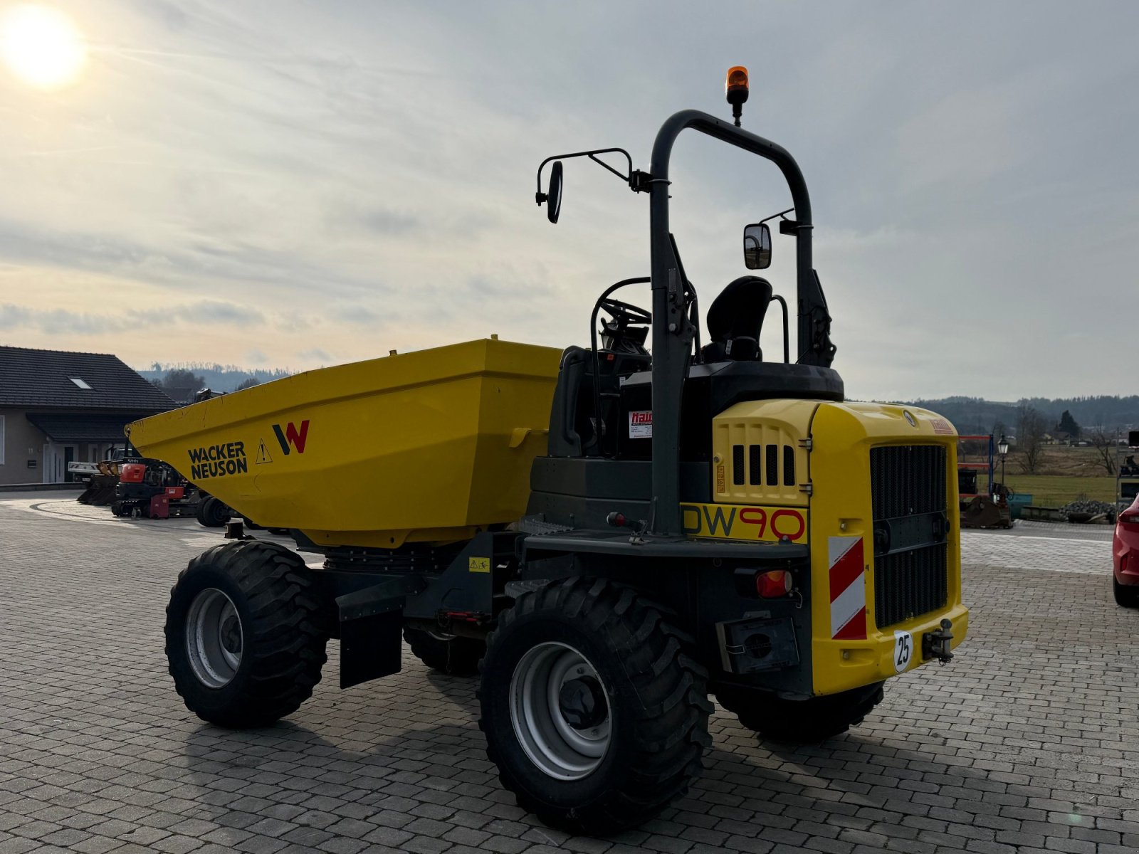 Knickgelenkte Dumper Türe ait Wacker Neuson DW 90, Gebrauchtmaschine içinde Neureichenau (resim 8)