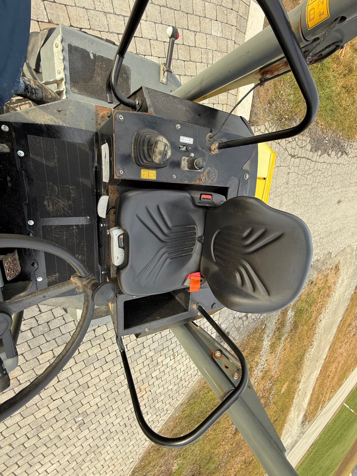 Knickgelenkte Dumper Türe ait Wacker Neuson DW 90, Gebrauchtmaschine içinde Neureichenau (resim 13)