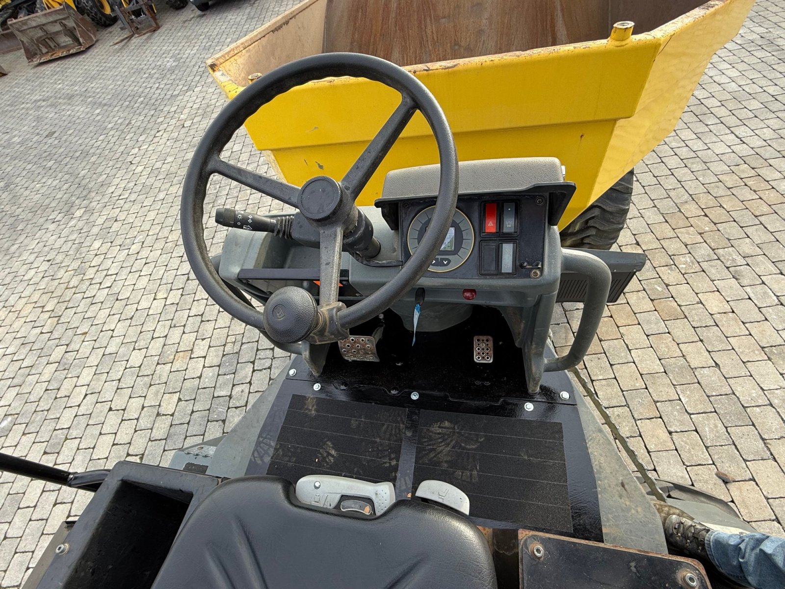 Knickgelenkte Dumper Türe ait Wacker Neuson DW 90, Gebrauchtmaschine içinde Neureichenau (resim 15)