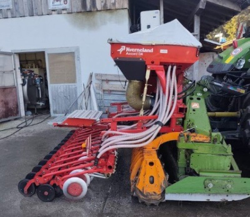 Kombination des Typs Amazone KG 302, Gebrauchtmaschine in Bertschikon (Bild 1)