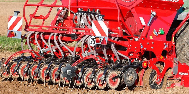 Kombination of the type Horsch Express 3 KR, Neumaschine in Balterswil (Picture 3)