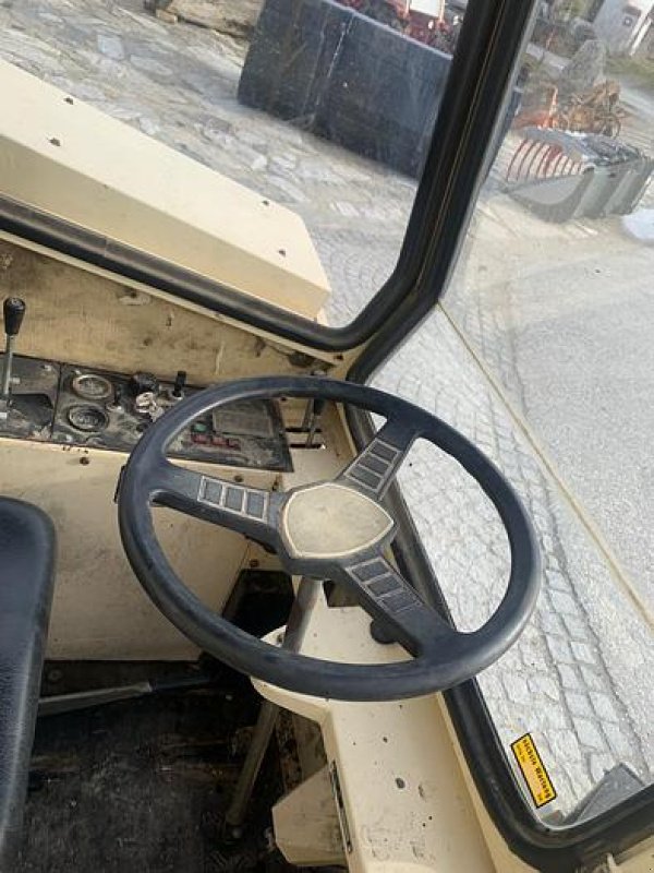 Kommunalfahrzeug typu Amros 1250 Kehrmaschine, Gebrauchtmaschine v Göpfritz an der Wild (Obrázek 8)