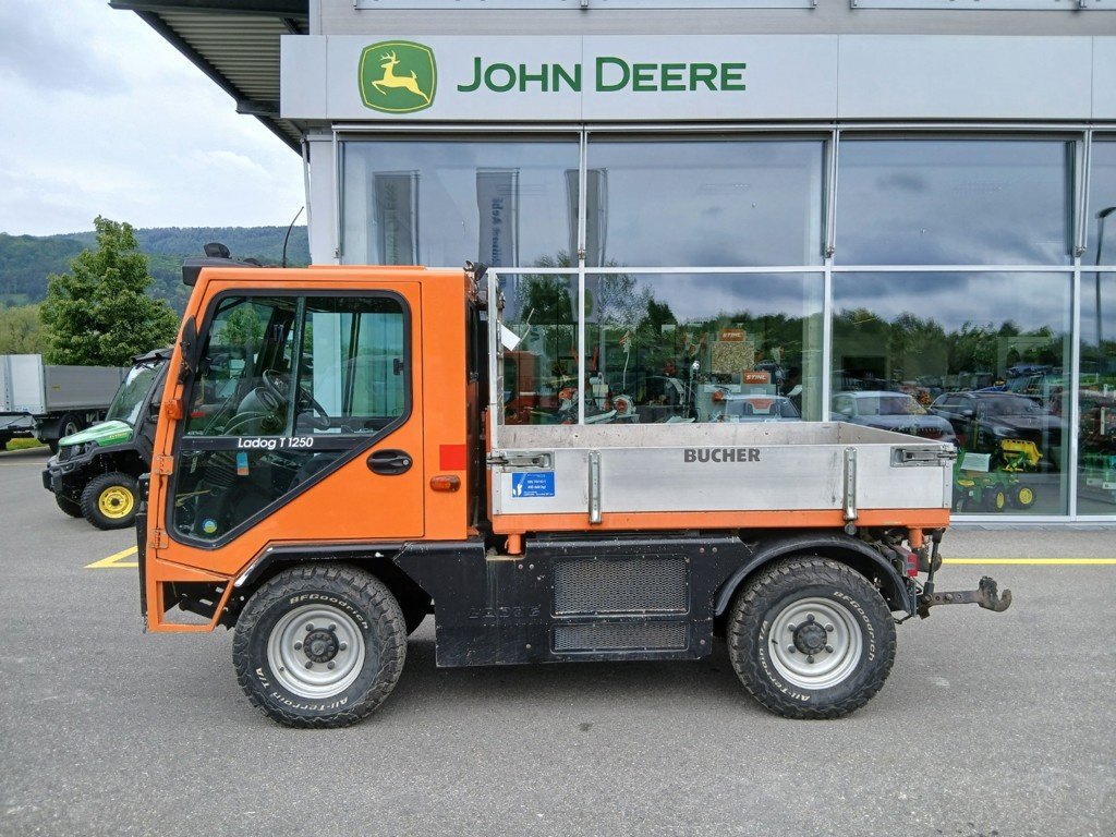 Kommunalfahrzeug typu Bucher Ladog T 1250, Gebrauchtmaschine v Lengnau (Obrázek 1)