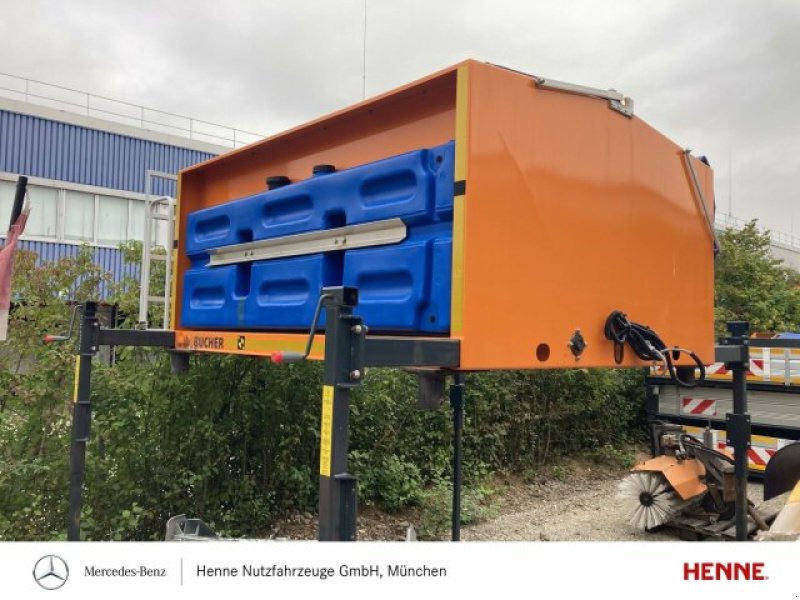 Kommunalfahrzeug van het type Bucher Salzstreuer Bucher Yeti W30 Unimog, Gebrauchtmaschine in Heimstetten