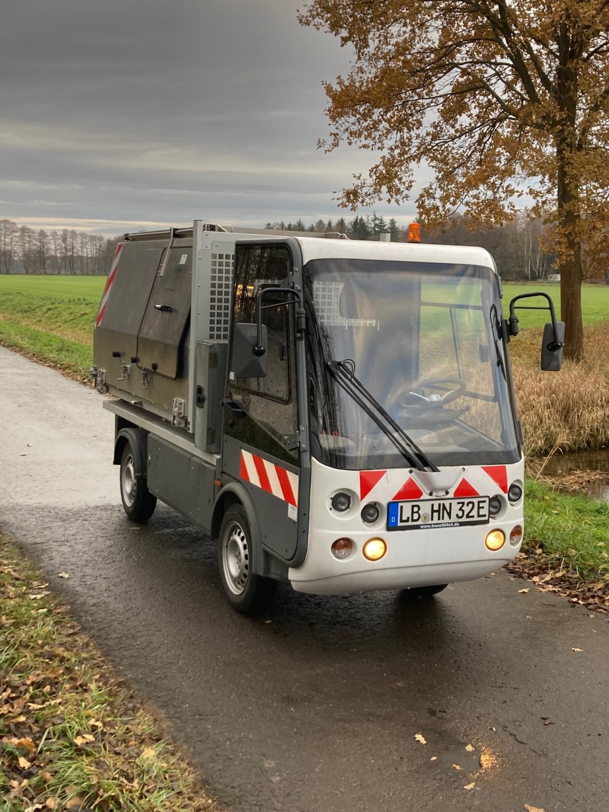 Kommunalfahrzeug des Typs Esagono mini E-truck Gastone, Gebrauchtmaschine in Wedemark (Bild 1)