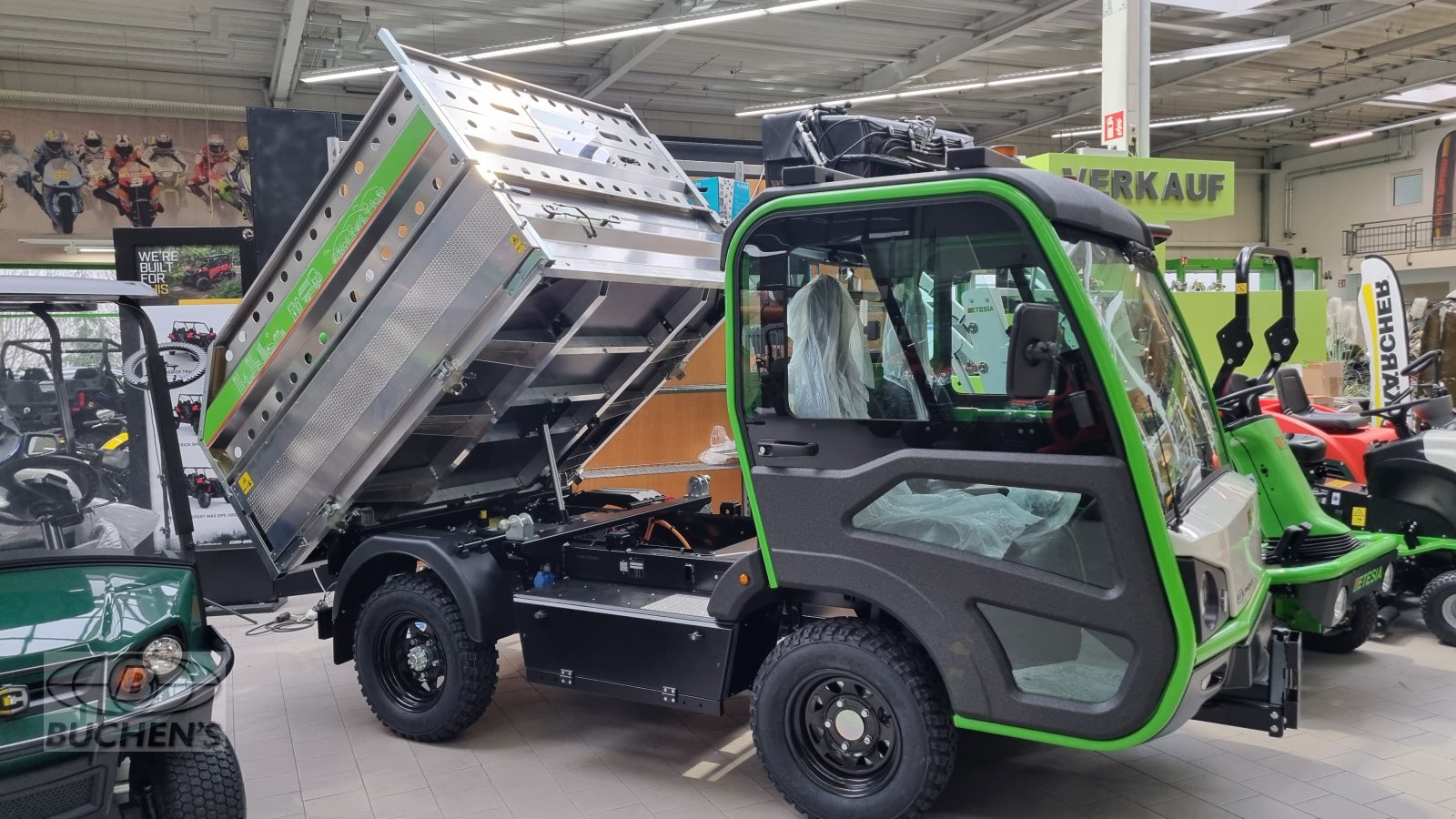 Kommunalfahrzeug des Typs Etesia ET-Lander, Neumaschine in Olpe (Bild 1)