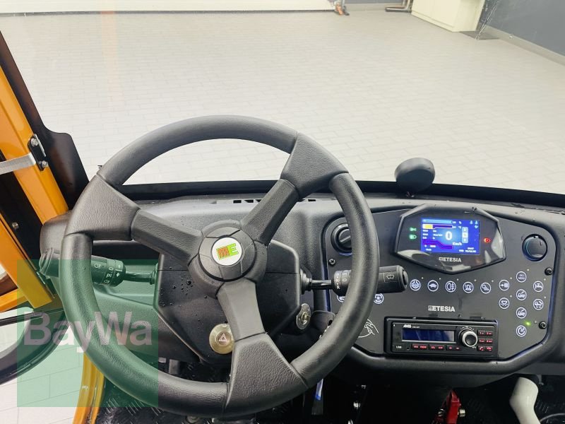 Kommunalfahrzeug des Typs Etesia ET-LANDER, Gebrauchtmaschine in Manching (Bild 15)