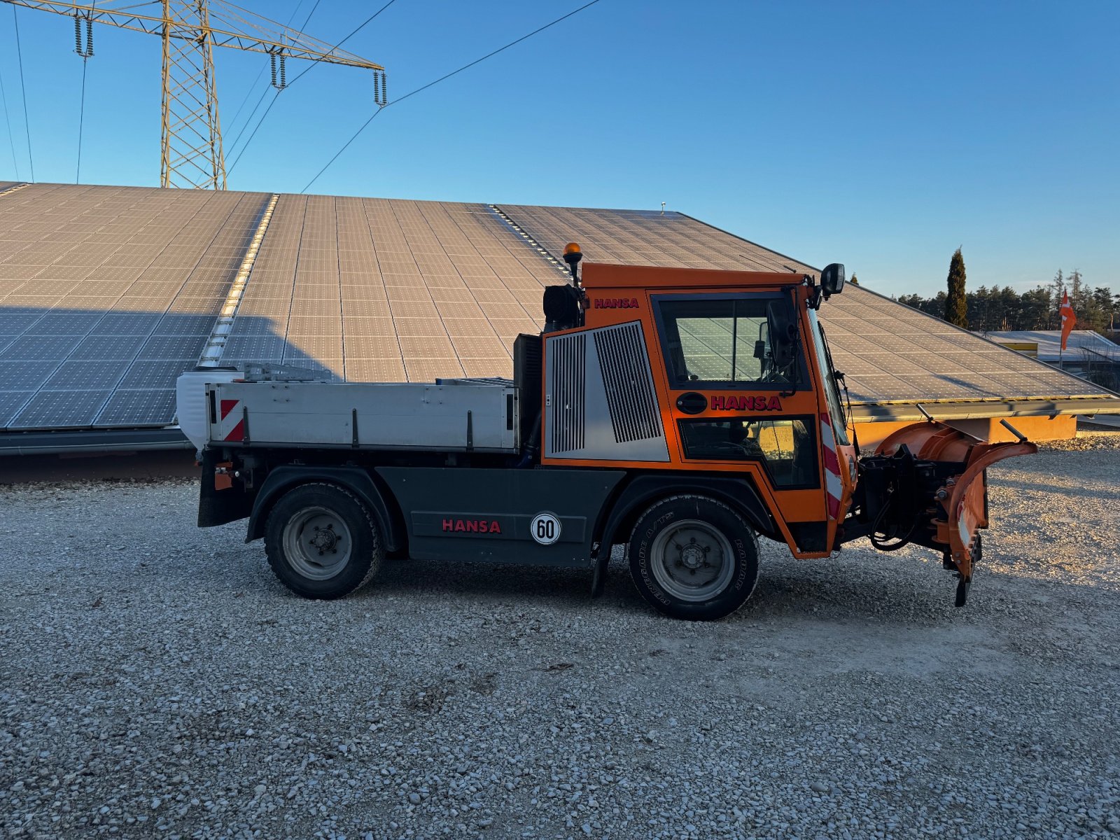 Kommunalfahrzeug typu Hansa 1003L, Gebrauchtmaschine w Abensberg (Zdjęcie 4)