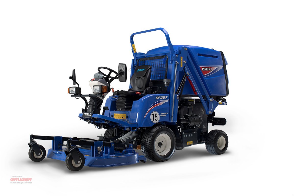 Kommunalfahrzeug des Typs Iseki SF 237, Neumaschine in Dorfen (Bild 1)