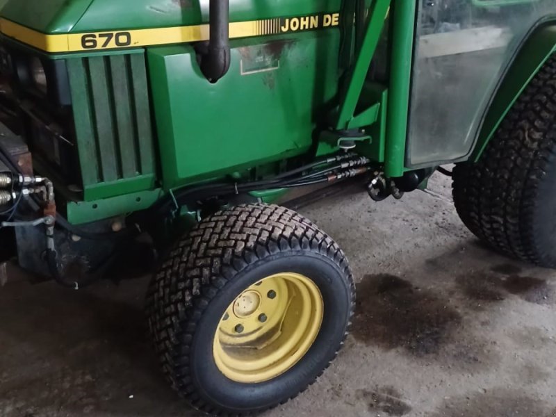 Kommunalfahrzeug tipa John Deere 670, Gebrauchtmaschine u Crivitz