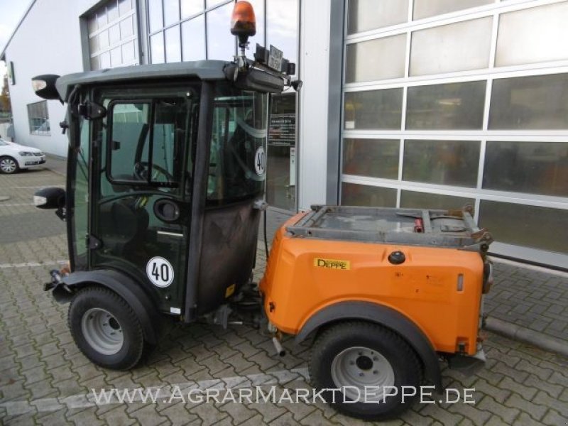 Kommunalfahrzeug del tipo Kärcher MIC 50 mit P260 Tellerstreuer, Gebrauchtmaschine In Lauterberg/Barbis (Immagine 4)