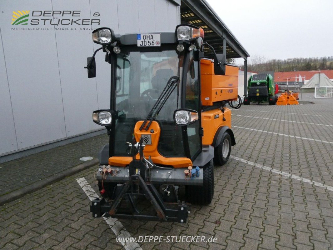 Kommunalfahrzeug del tipo Kärcher MIC 50 mit P260 Tellerstreuer, Gebrauchtmaschine In Lauterberg/Barbis (Immagine 14)