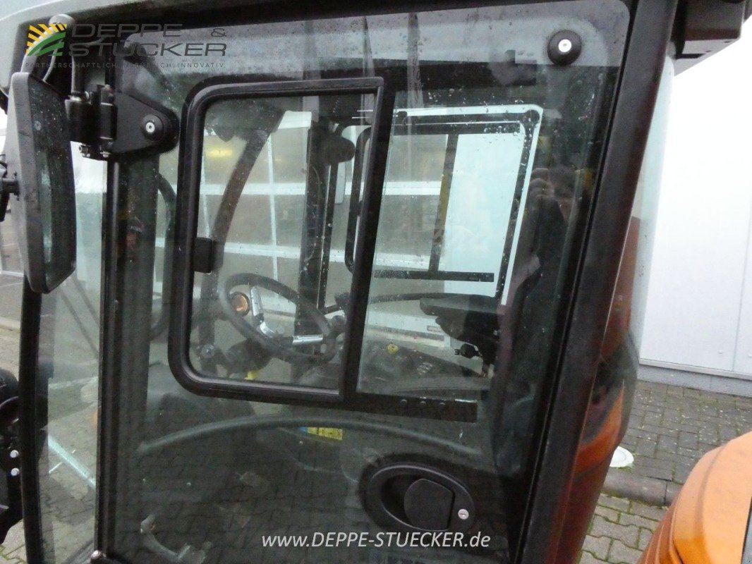 Kommunalfahrzeug del tipo Kärcher MIC 50 mit P260 Tellerstreuer, Gebrauchtmaschine In Lauterberg/Barbis (Immagine 24)