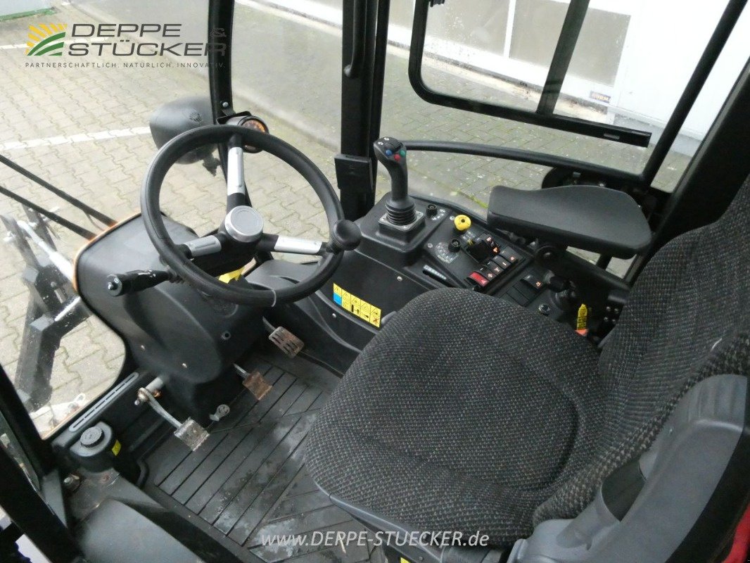 Kommunalfahrzeug del tipo Kärcher MIC 50 mit P260 Tellerstreuer, Gebrauchtmaschine In Lauterberg/Barbis (Immagine 25)