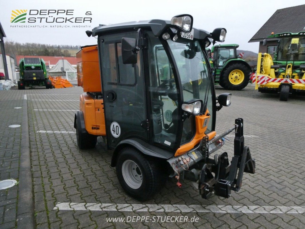 Kommunalfahrzeug typu Kärcher MIC 50 mit P260 Tellerstreuer, Gebrauchtmaschine v Lauterberg/Barbis (Obrázek 16)