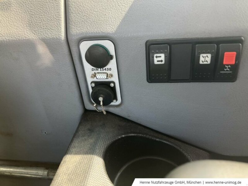 Kommunalfahrzeug del tipo Lindner Unitrac 112 LDrive, Gebrauchtmaschine en Heimstetten (Imagen 14)