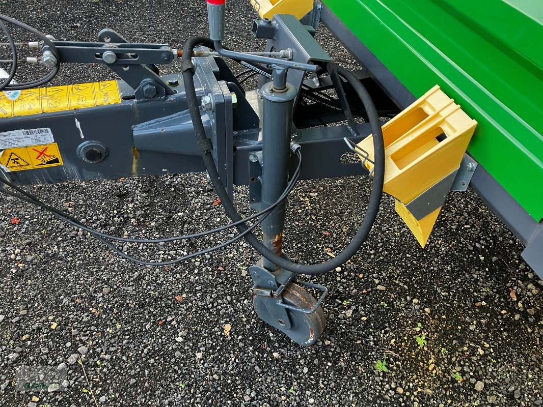 Kommunalfahrzeug του τύπου Matev MRM-120 AS Laubsaugdüse, Gebrauchtmaschine σε Alt-Mölln (Φωτογραφία 4)