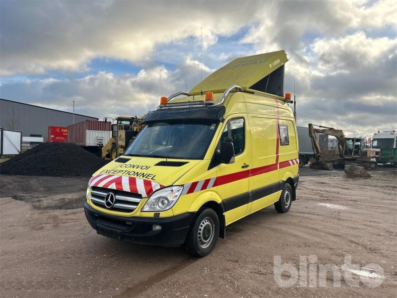 Kommunalfahrzeug tip Mercedes-Benz Sprinter, Gebrauchtmaschine in Düsseldorf