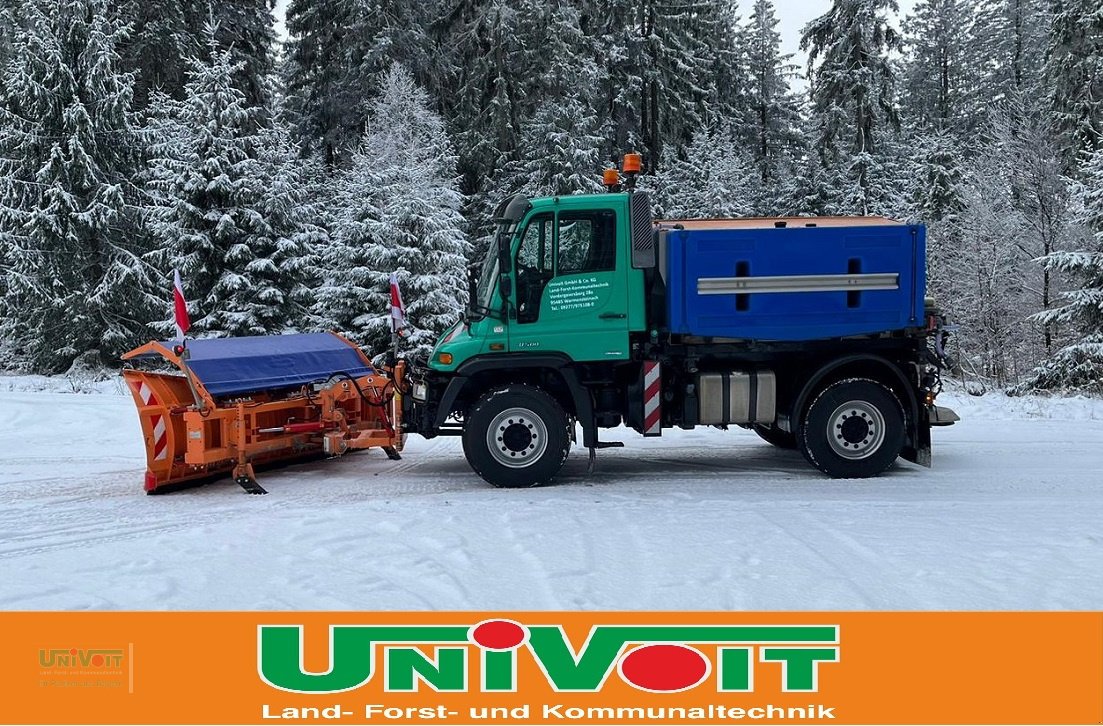 Kommunalfahrzeug des Typs Mercedes-Benz Unimog U 500 Gmeiner Streuer VA Rasco Schneepflug, Gebrauchtmaschine in Warmensteinach (Bild 8)