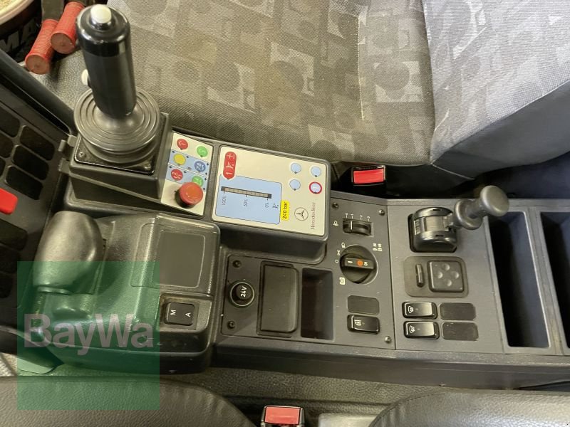 Kommunalfahrzeug des Typs Mercedes-Benz UNIMOG U300, Gebrauchtmaschine in Bamberg (Bild 21)