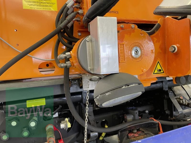 Kommunalfahrzeug des Typs Mercedes-Benz UNIMOG U300, Gebrauchtmaschine in Bamberg (Bild 4)