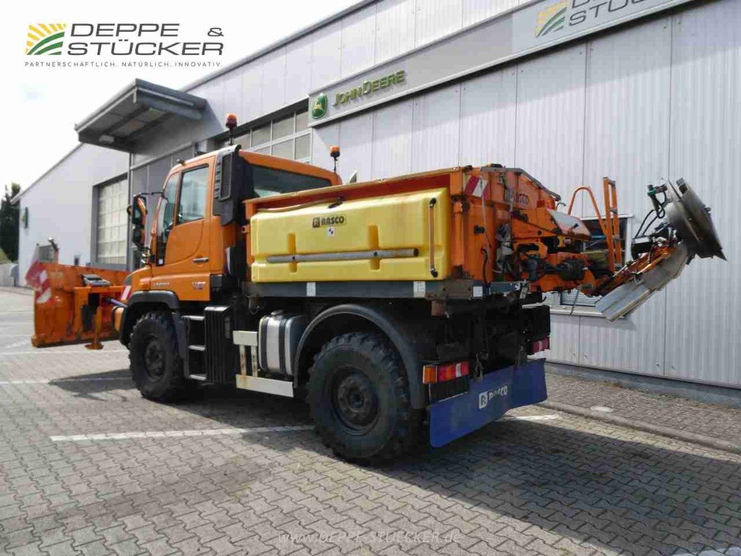 Kommunalfahrzeug typu Mercedes-Benz Unimog U318, Gebrauchtmaschine v Lauterberg/Barbis (Obrázek 4)