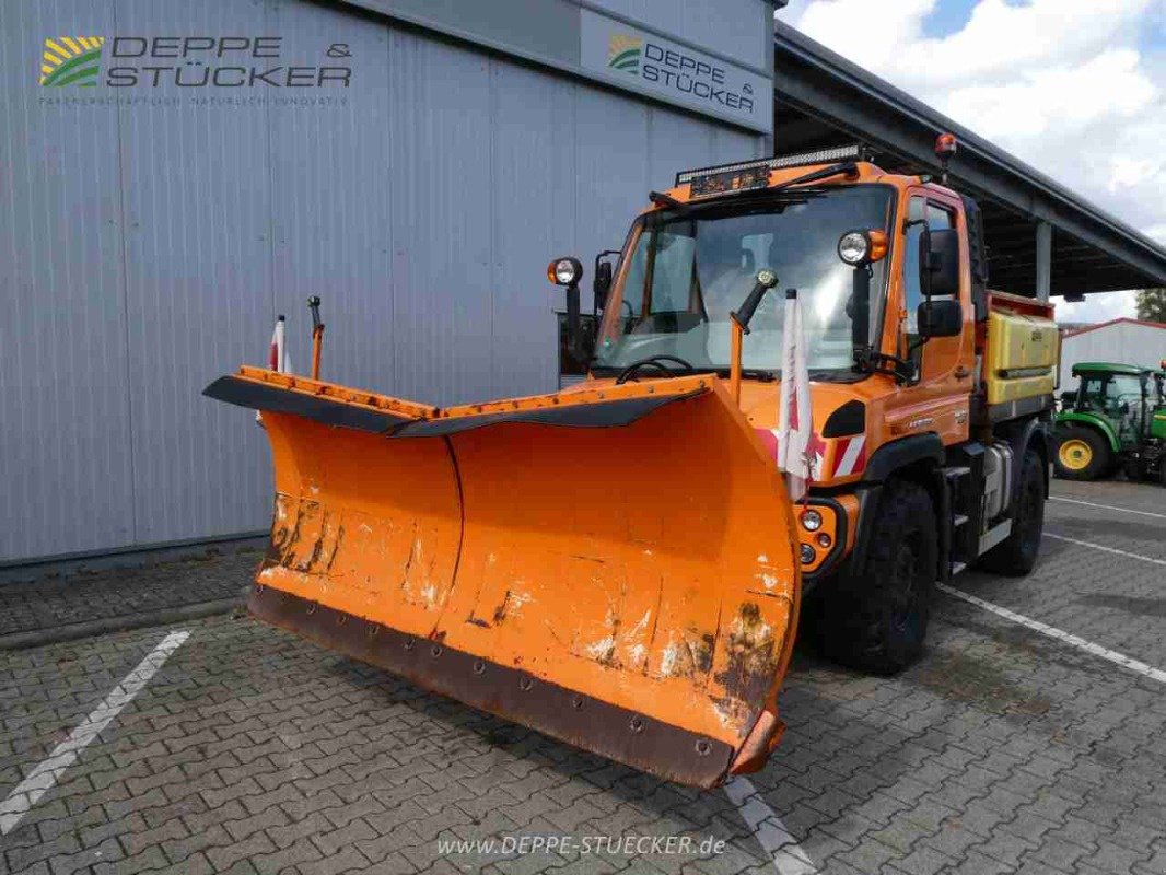 Kommunalfahrzeug typu Mercedes-Benz Unimog U318, Gebrauchtmaschine v Lauterberg/Barbis (Obrázek 9)