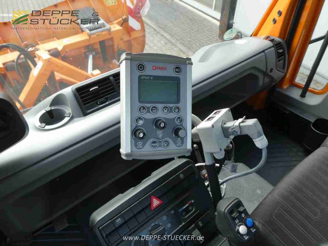 Kommunalfahrzeug typu Mercedes-Benz Unimog U318, Gebrauchtmaschine v Lauterberg/Barbis (Obrázek 24)