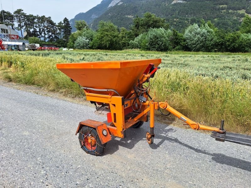 Kommunalfahrzeug tip Rauch SU 602 Salzstreuer, Gebrauchtmaschine in Chur (Poză 1)
