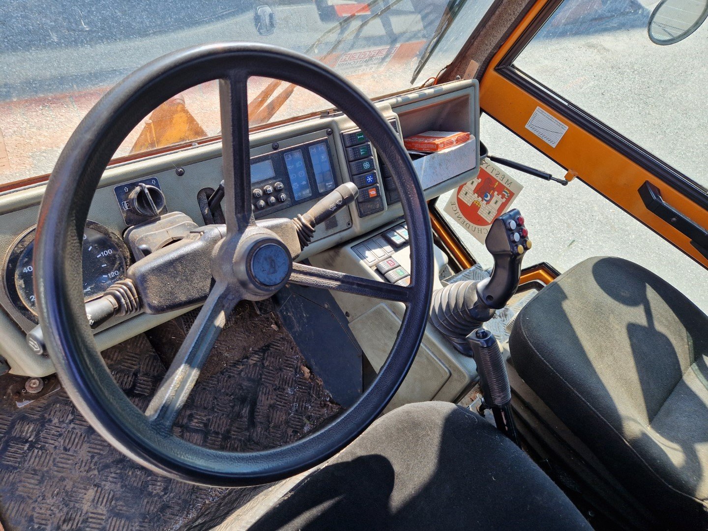 Kommunalfahrzeug typu Reform HY 1251, Gebrauchtmaschine v Stankov (Obrázek 11)