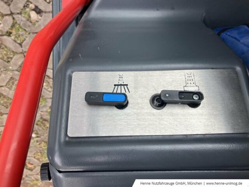 Kommunalfahrzeug typu Schmidt Geräteträger Multigo 150, Gebrauchtmaschine v Heimstetten (Obrázek 11)