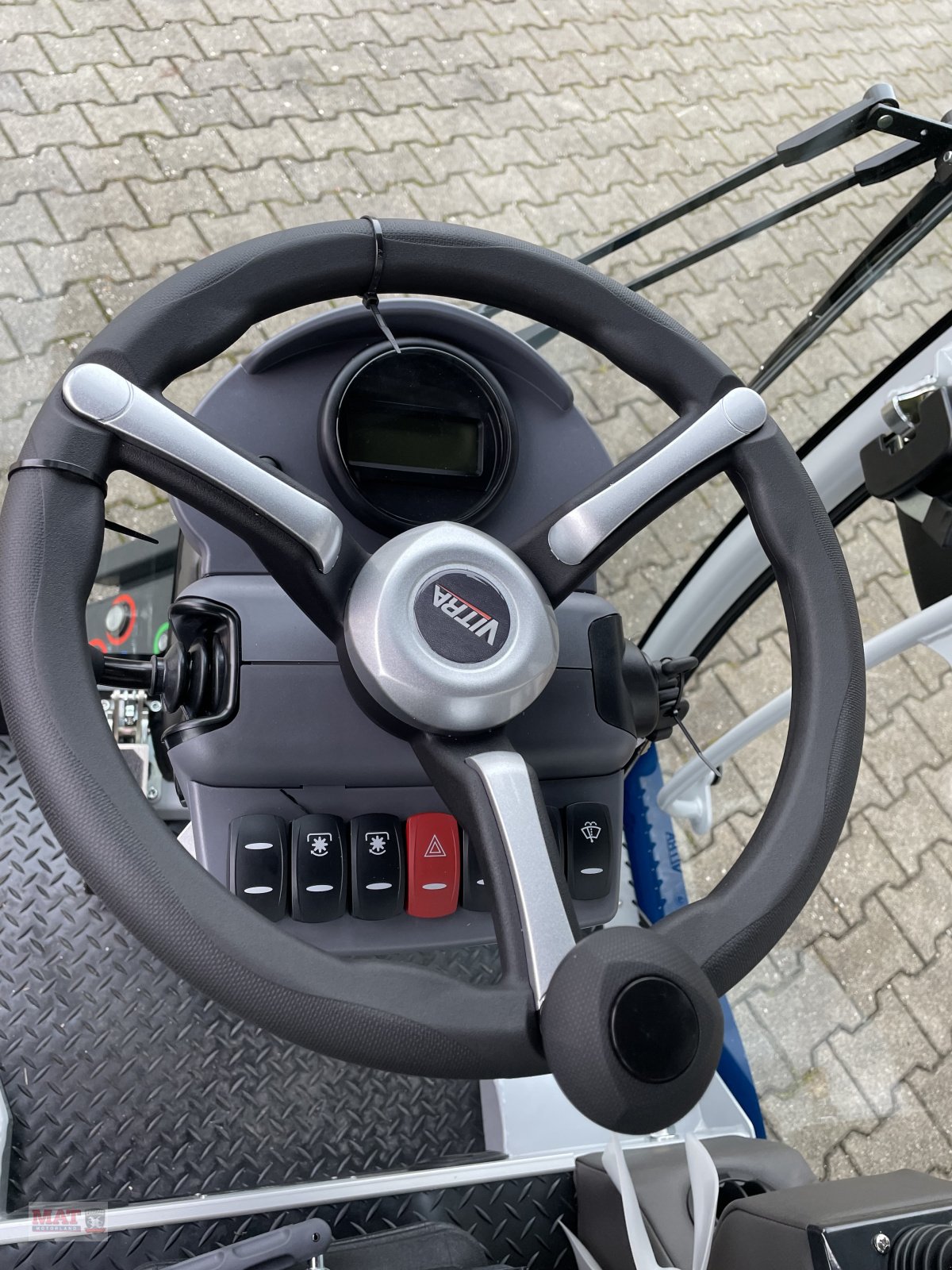 Kommunalfahrzeug des Typs Vitra C 2.25, Neumaschine in Waldkraiburg (Bild 4)