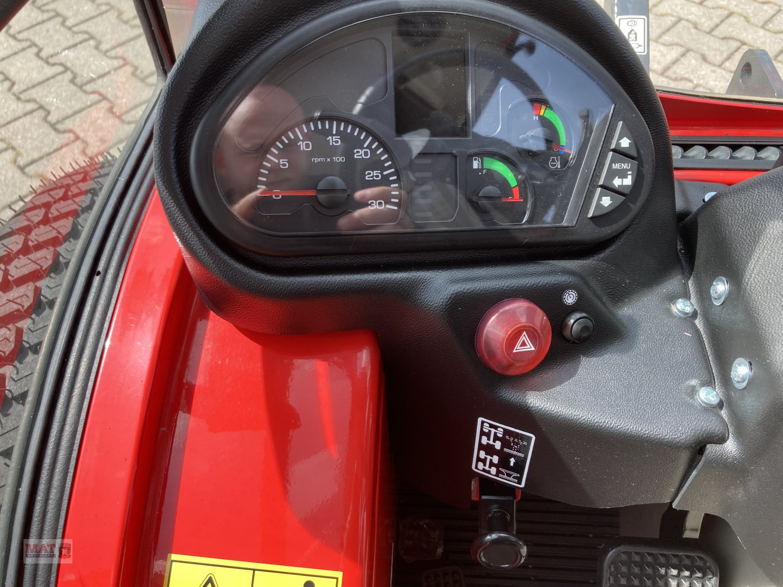 Kommunaltraktor des Typs Antonio Carraro SP 4800, Neumaschine in Waldkraiburg (Bild 6)