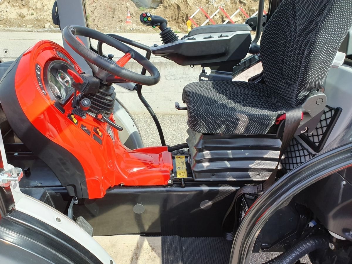 Kommunaltraktor tip Antonio Carraro TONY 8900 TR Traktor Schlepper Fendt Holder NEU, Neumaschine in Aigen-Schlägl (Poză 13)