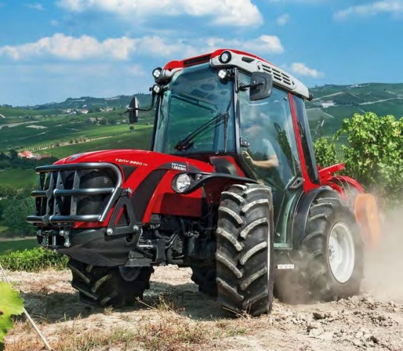 Kommunaltraktor tip Antonio Carraro TONY 8900 TR Traktor Schlepper Fendt Holder NEU, Neumaschine in Aigen-Schlägl (Poză 5)