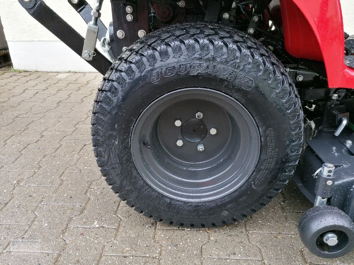 Kommunaltraktor typu Branson 1905H, Neumaschine v Obing (Obrázek 4)