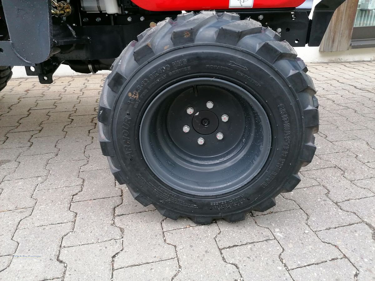 Kommunaltraktor typu Branson 2500 L, Neumaschine v Obing (Obrázek 8)