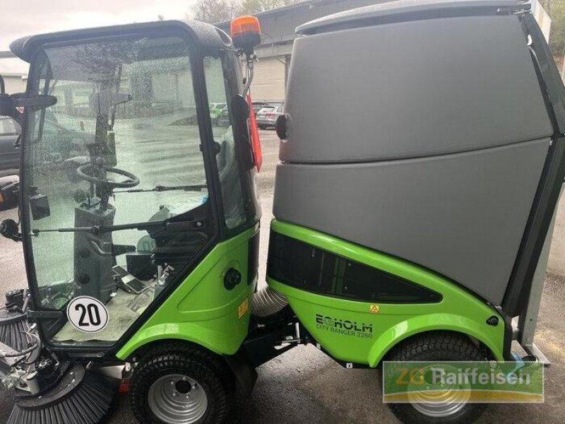 Kommunaltraktor des Typs Egholm CR2260 Kehraufbau und Winterdienst, Vorführmaschine in Donaueschingen (Bild 10)